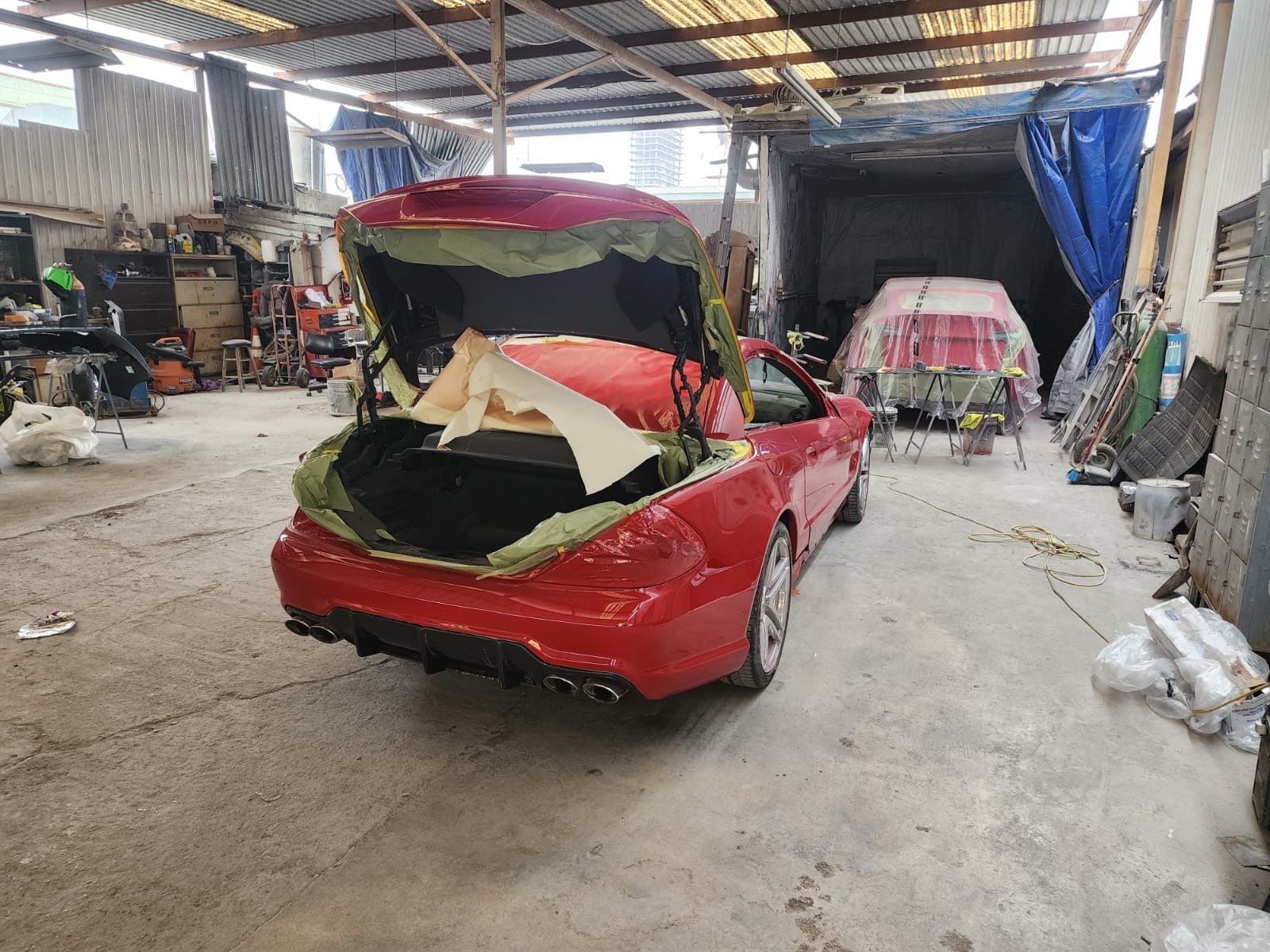 SL63 AMG bodywork
